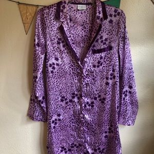 Incredible purple cheetah/leopard print nightmare!